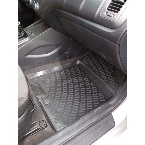 KIA CERATO 2018- 3D PASPAS SİYAH