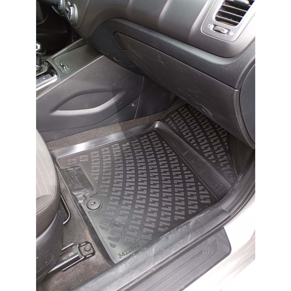 KIA CERATO 2018- 3D PASPAS SİYAH